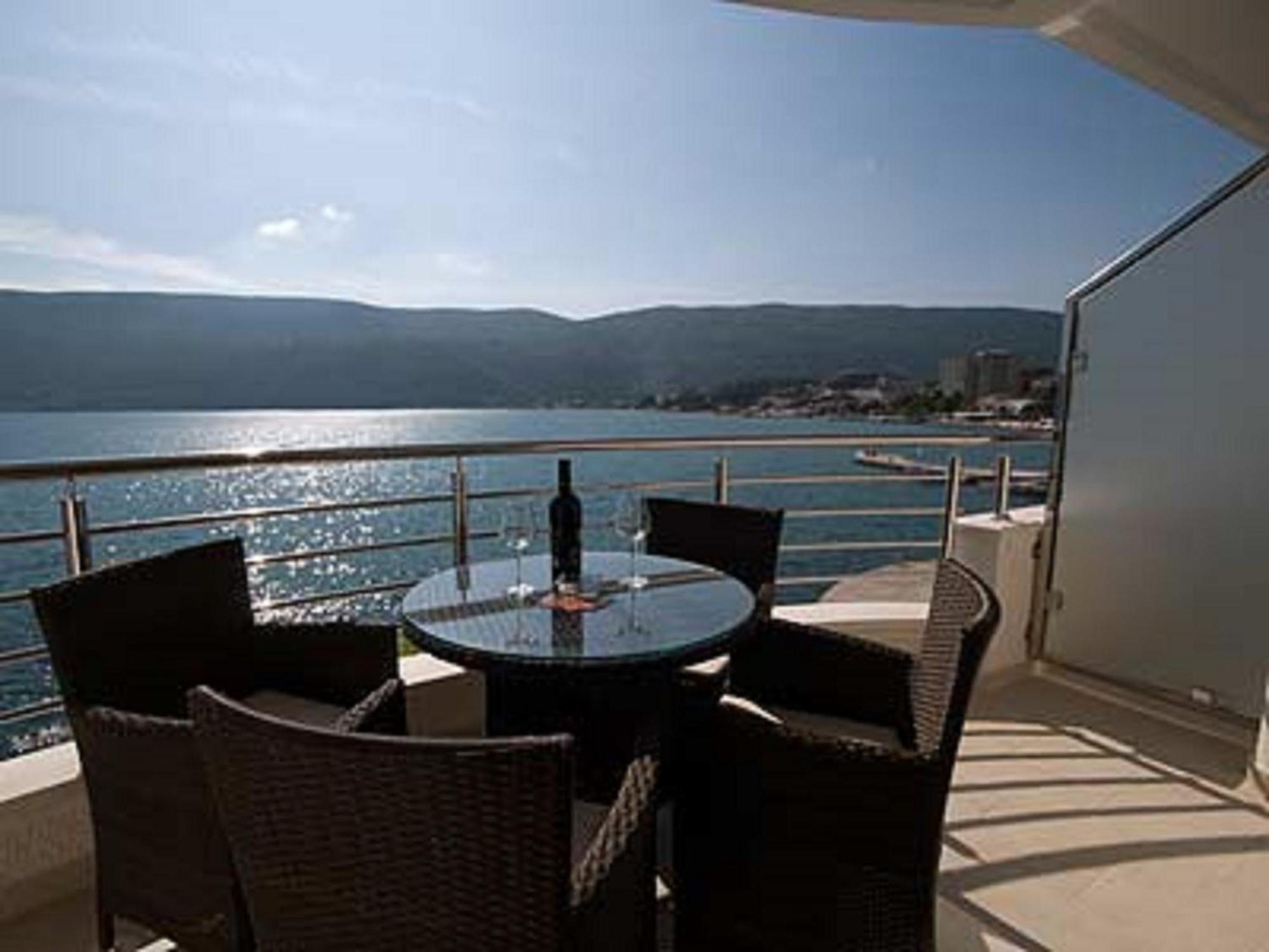 Apartments Twins Herceg Novi Phòng bức ảnh